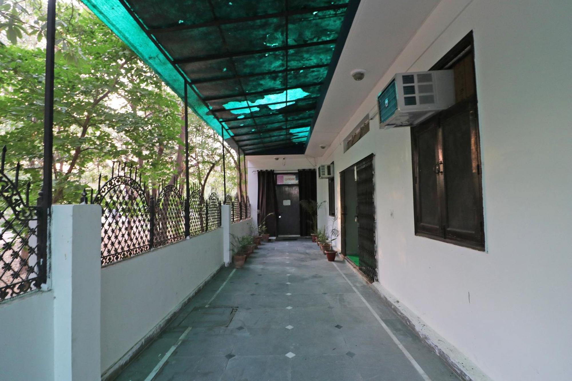 Hotel O Ooak Hotel Большая Нойда Экстерьер фото
